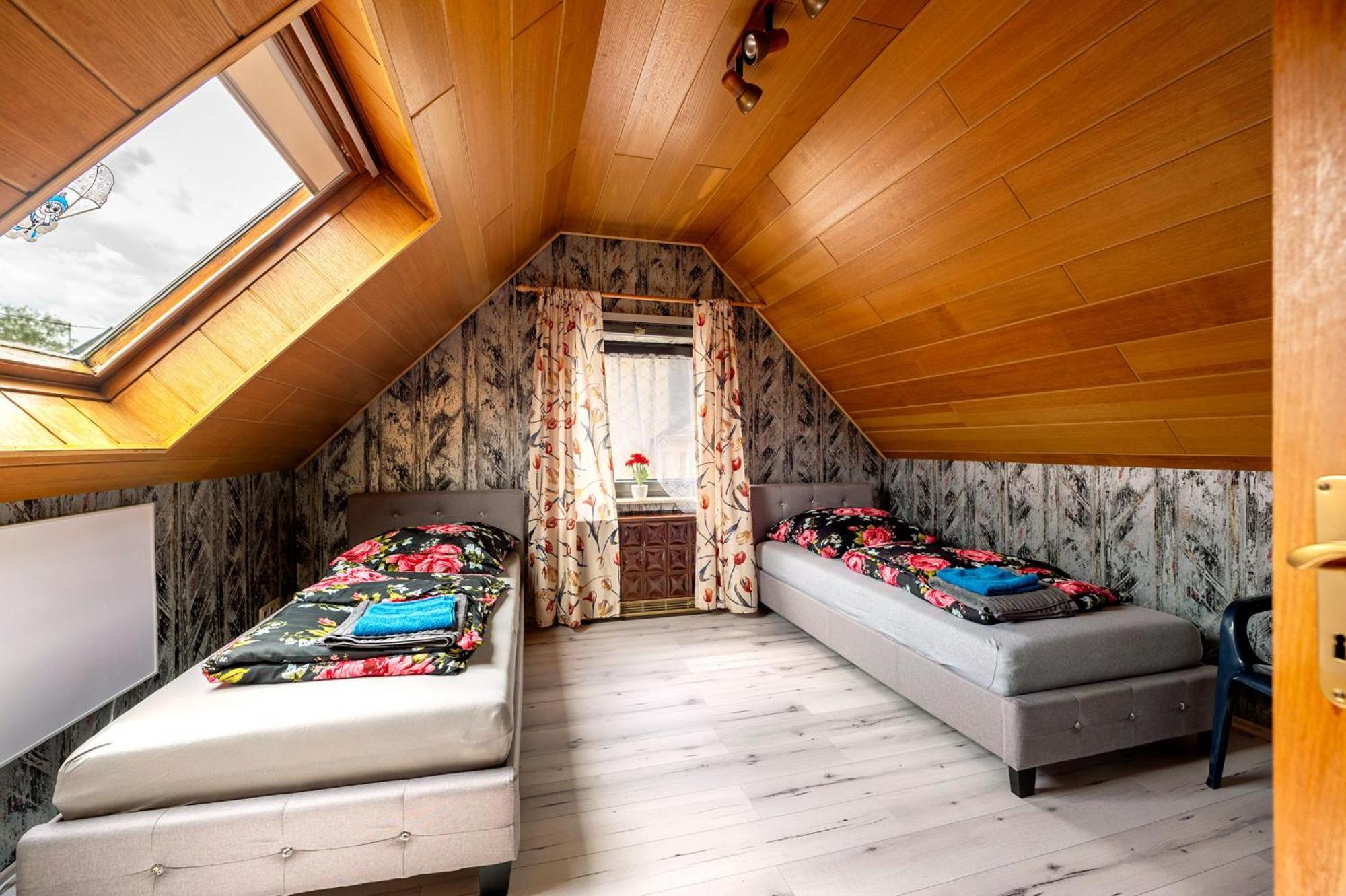 Ferienhaus Eiffelperle Kaisersesch Екстериор снимка