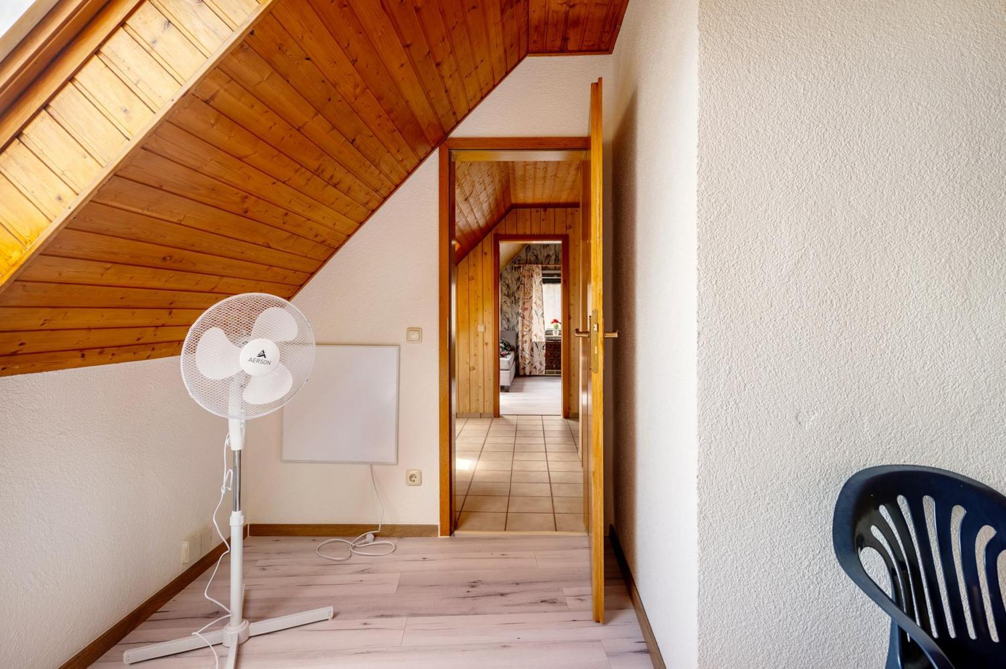 Ferienhaus Eiffelperle Kaisersesch Екстериор снимка