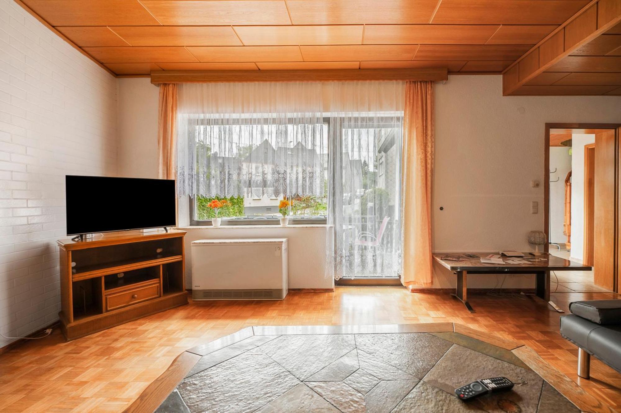 Ferienhaus Eiffelperle Kaisersesch Екстериор снимка